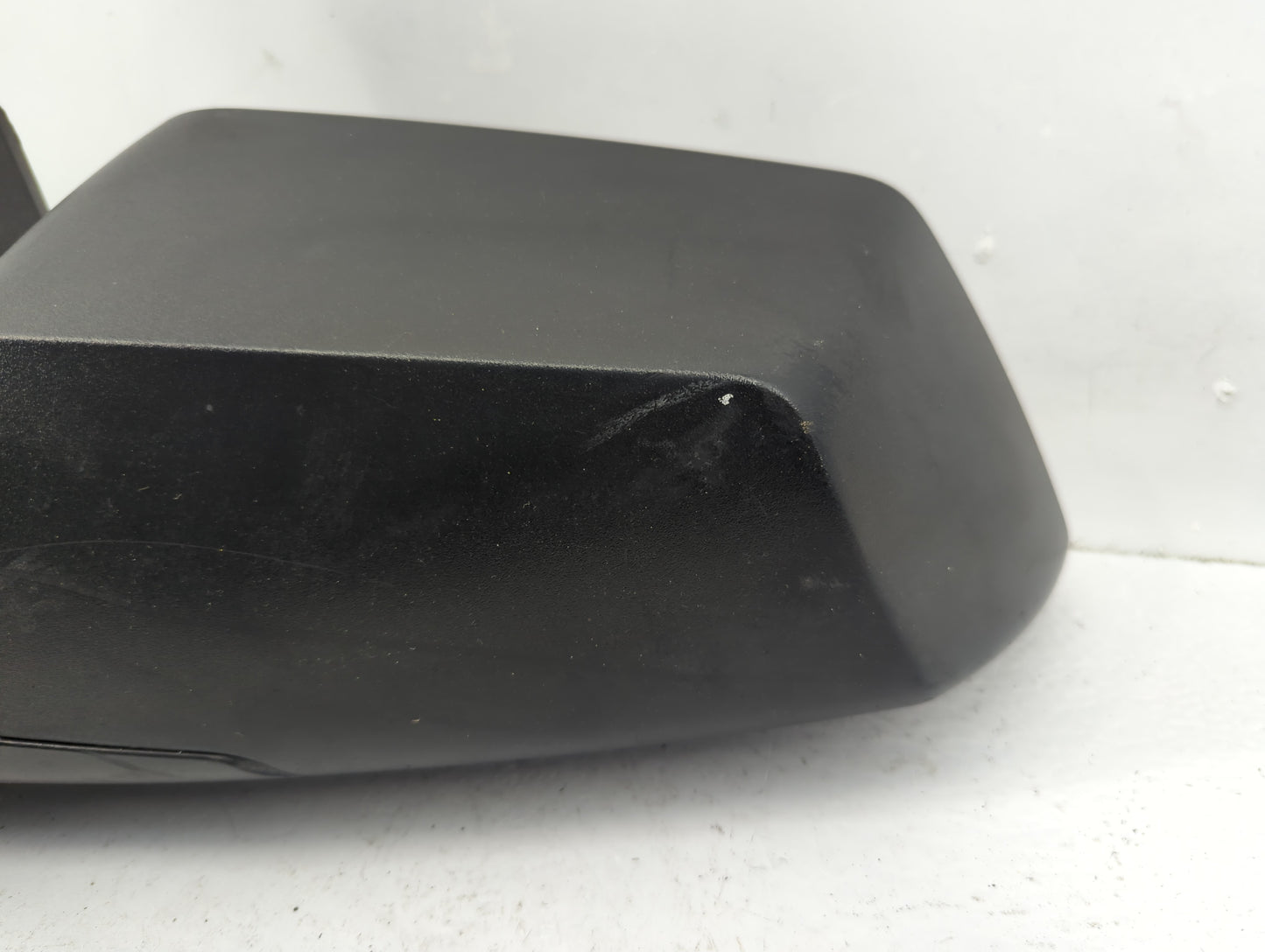 2015-2017 Chevrolet Traverse Driver Side View Mirror - Left Door Mirror OEM Used - Oemusedautoparts1.com