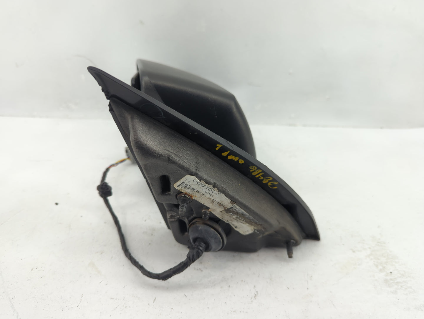2015-2017 Chevrolet Traverse Driver Side View Mirror - Left Door Mirror OEM Used - Oemusedautoparts1.com