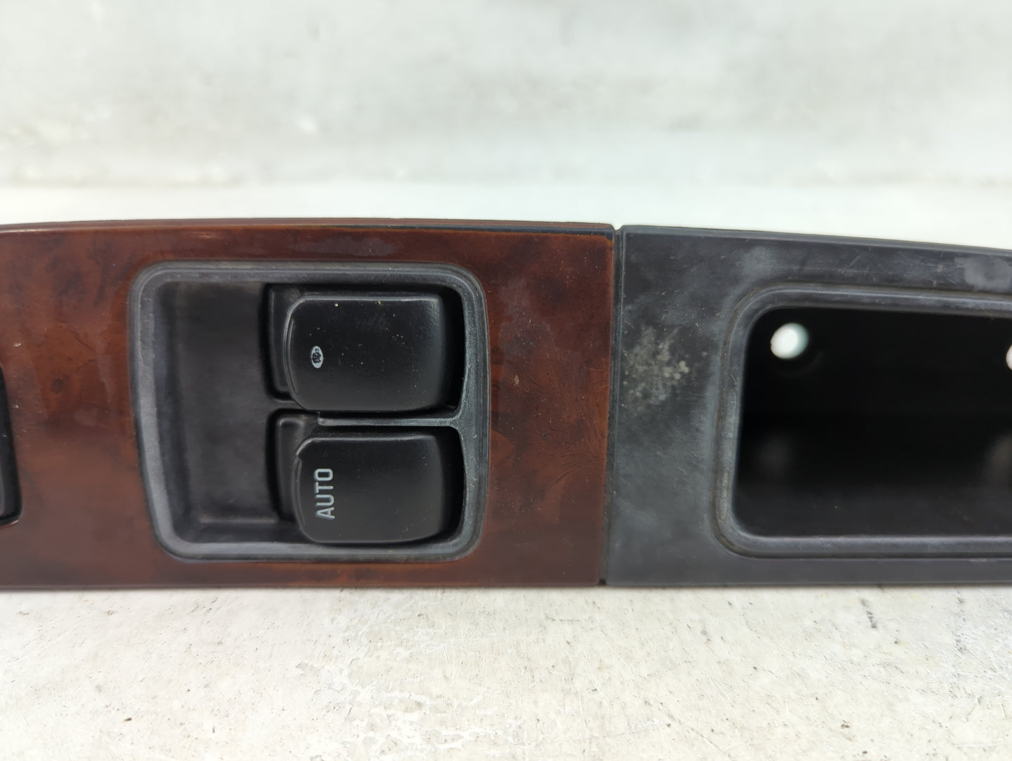 2005-2009 Chevrolet Uplander Master Power Window Switch Replacement Driver Side Left Fits OEM Used Auto Parts - Oemusedautop