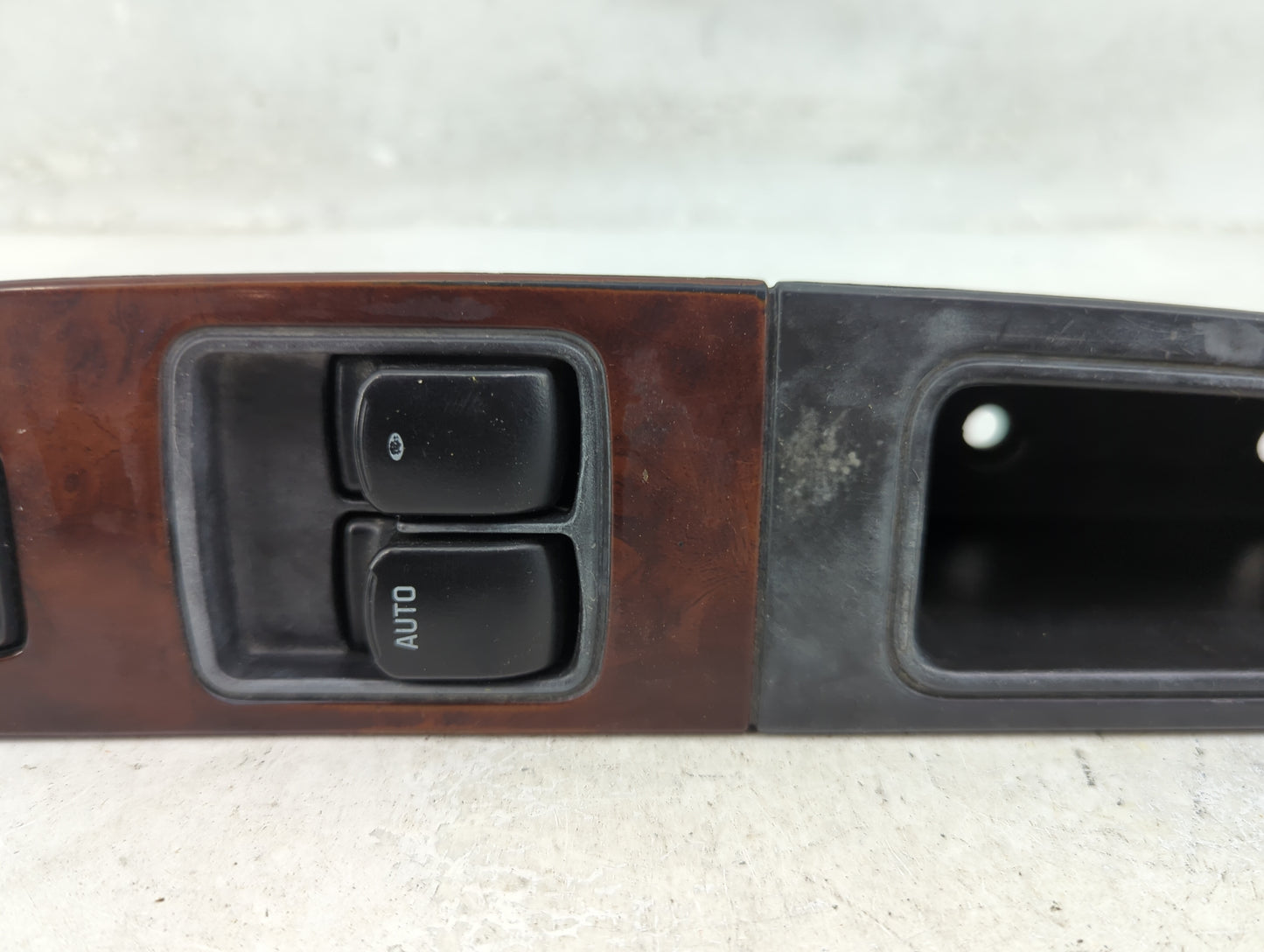 2005-2009 Chevrolet Uplander Master Power Window Switch Replacement Driver Side Left Fits OEM Used Auto Parts - Oemusedautop