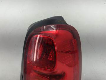 2005-2009 Chevrolet Uplander Tail Light Assembly Passenger Right OEM Fits Fits 2005 2006 2007 2008 2009 OEM Used Auto Parts