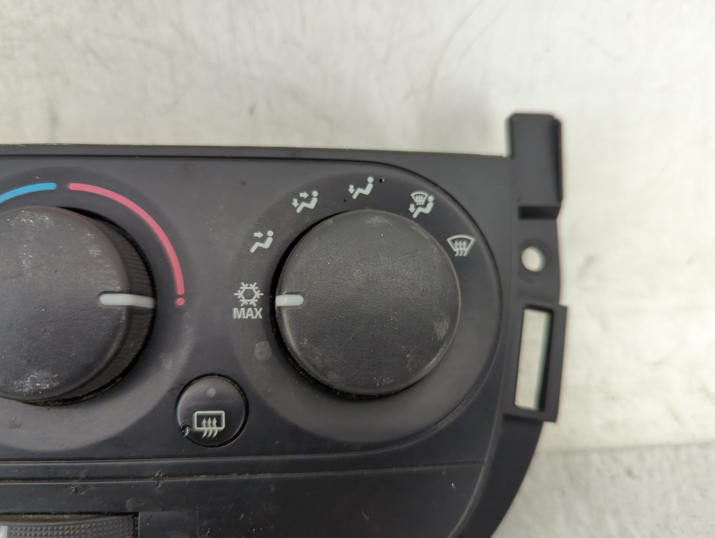 2005-2009 Chevrolet Uplander Climate Control Module Temperature AC/Heater Replacement Fits Fits 2005 2006 2007 2008 2009 OEM