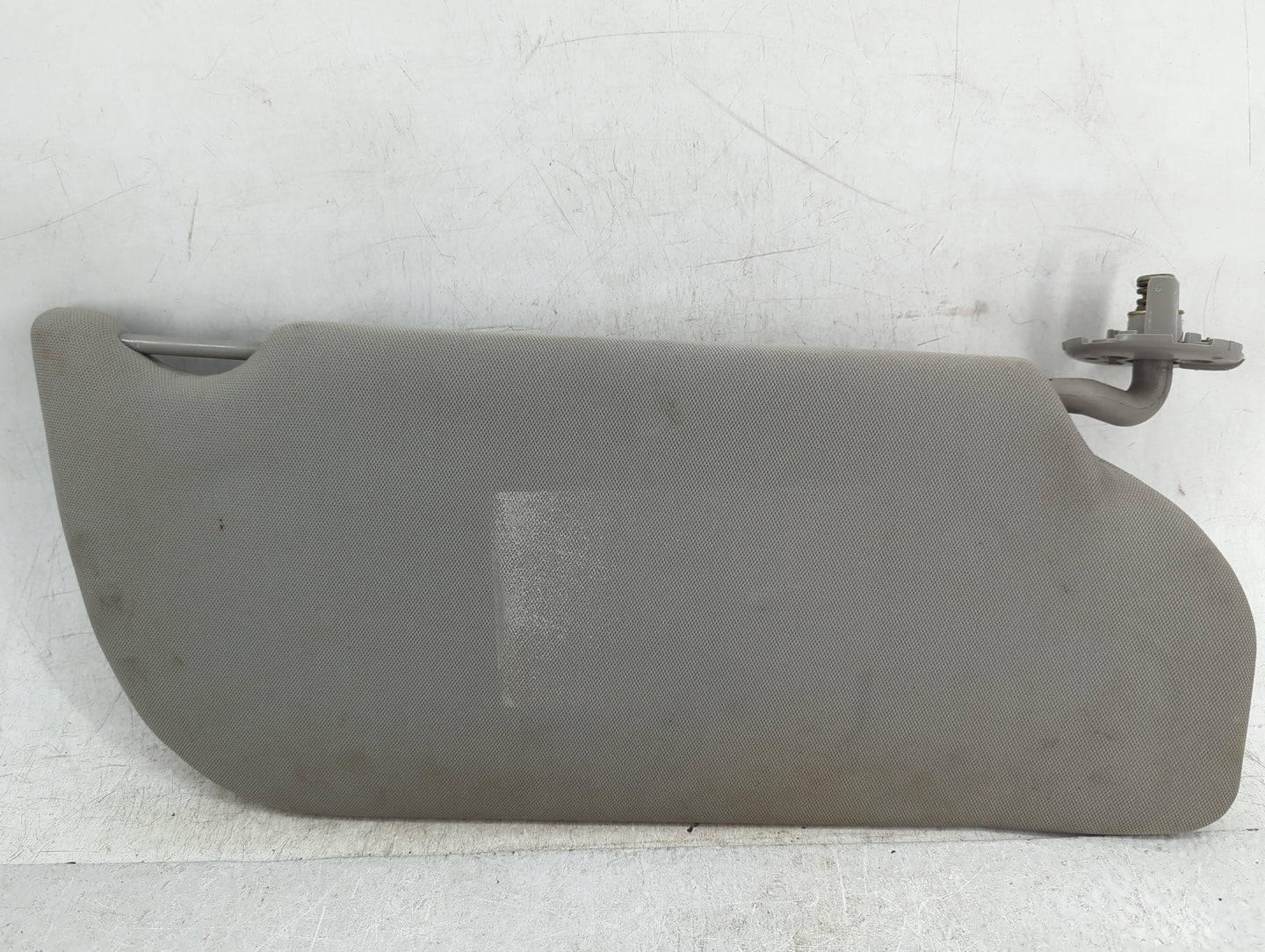 2005-2009 Chevrolet Uplander Sun Visor Shade Replacement Driver Left Mirror Fits Fits 2005 2006 2007 2008 2009 OEM Used Auto