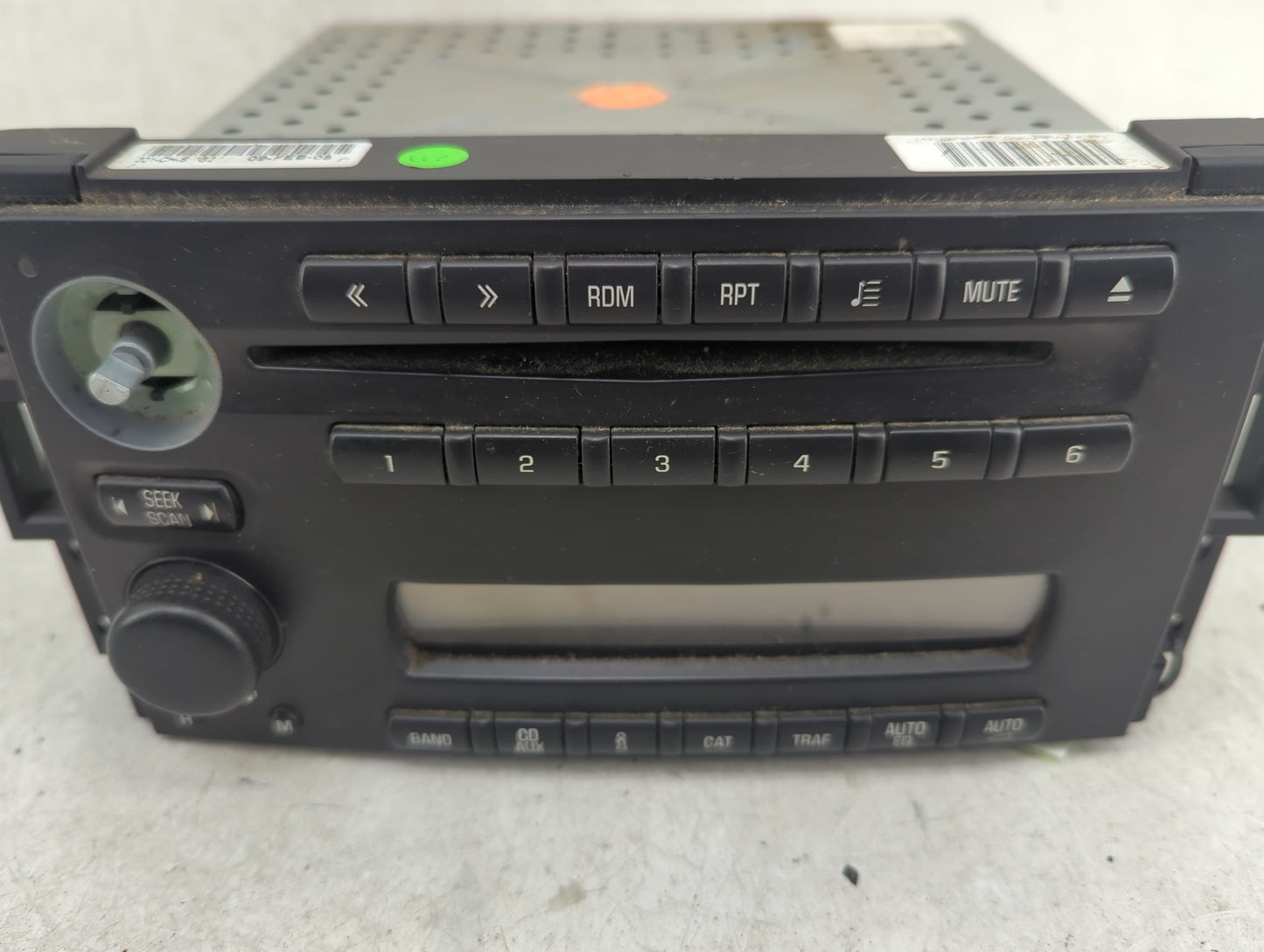 2005-2007 Chevrolet Uplander Radio AM FM Cd Player Receiver Replacement Fits Fits 2005 2006 2007 OEM Used Auto Parts - Oemus