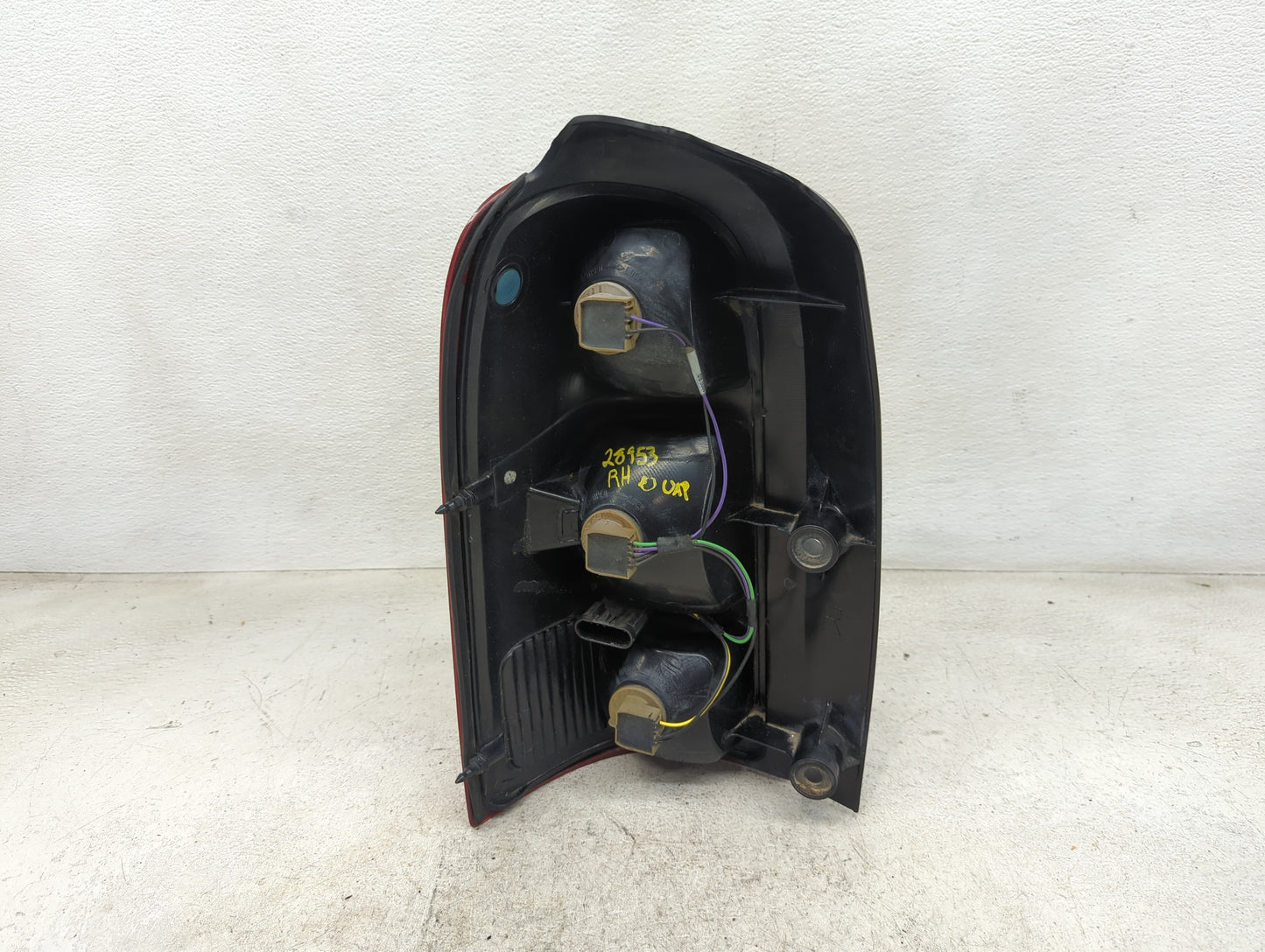2005 Chevrolet Uplander Tail Light Assembly Passenger Right OEM Fits OEM Used Auto Parts - Oemusedautoparts1.com