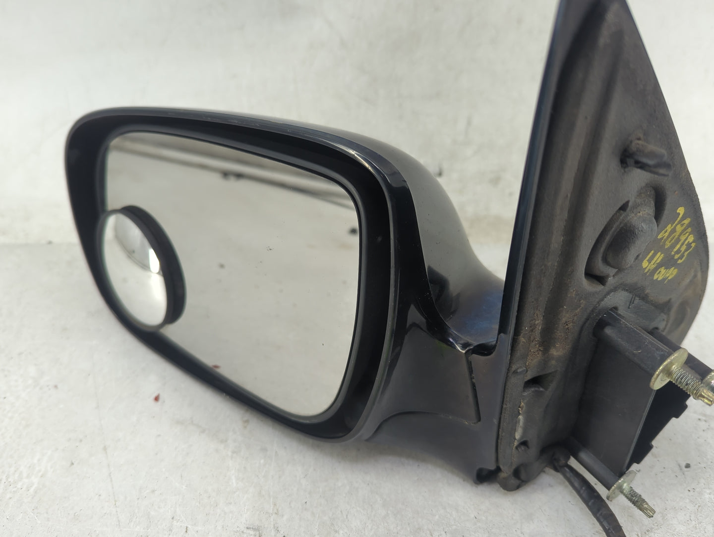 2005-2009 Chevrolet Uplander Driver Side View Mirror - Left Door Mirror OEM Used - Oemusedautoparts1.com