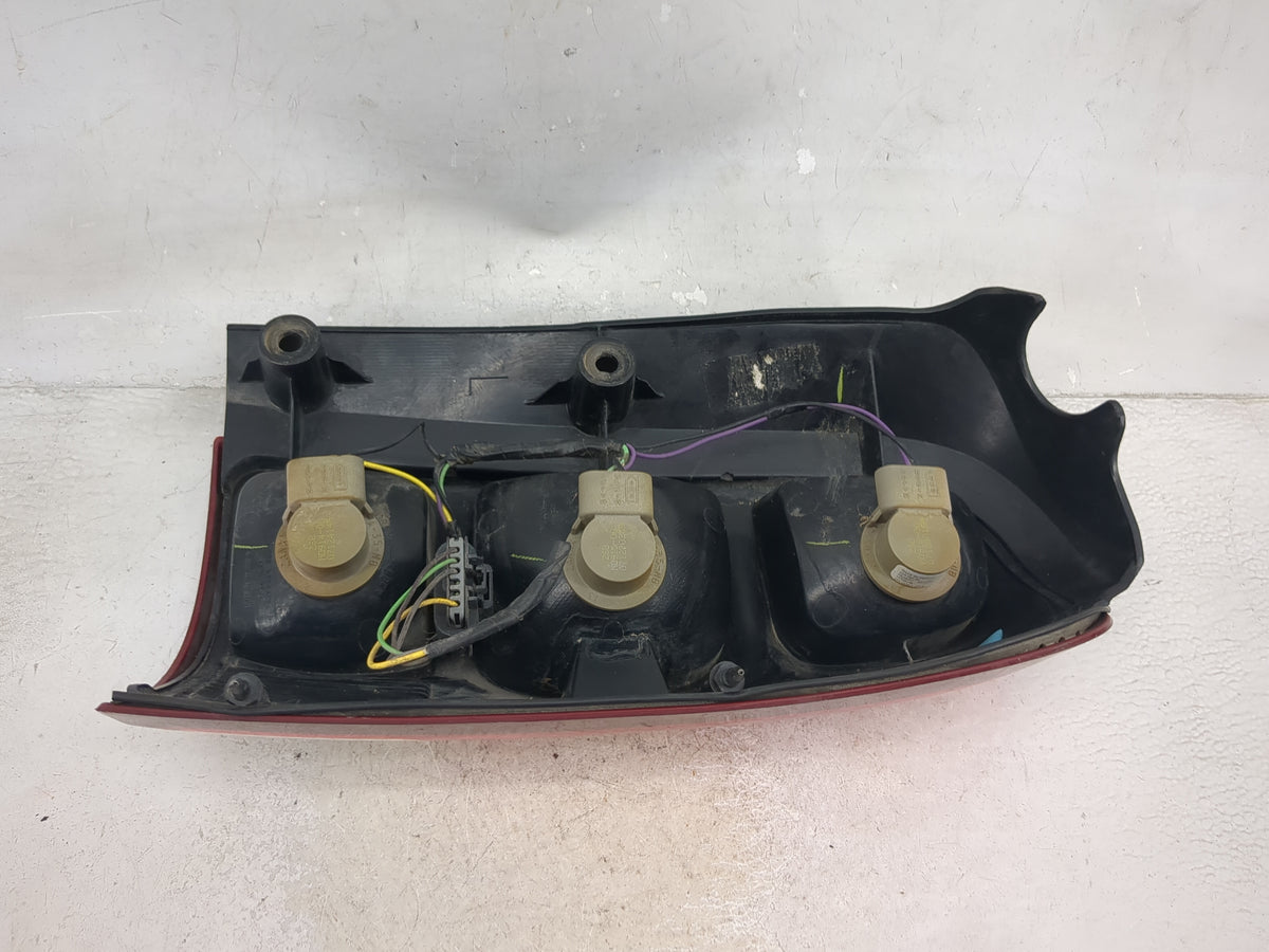 2005-2009 Chevrolet Uplander Tail Light Assembly Driver Left OEM Fits Fits 2005 2006 2007 2008 2009 OEM Used Auto Parts - Oe