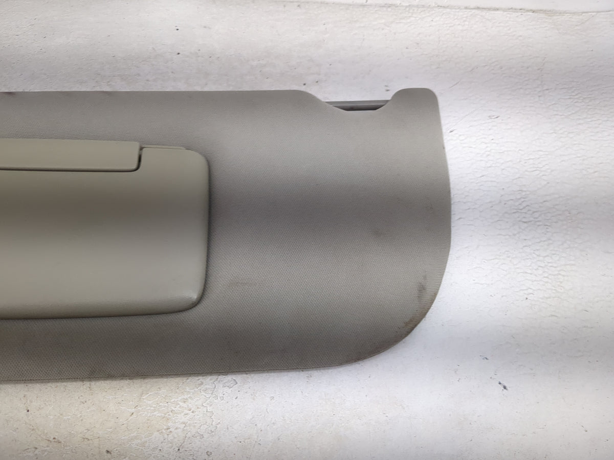 2005-2009 Chevrolet Uplander Sun Visor Shade Replacement Driver Left Mirror Fits Fits 2005 2006 2007 2008 2009 OEM Used Auto