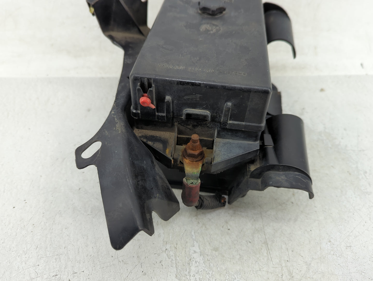 2000-2001 Chevrolet Venture Fusebox Fuse Box Panel Relay Module Fits Fits 2000 2001 OEM Used Auto Parts - Oemusedautoparts1.