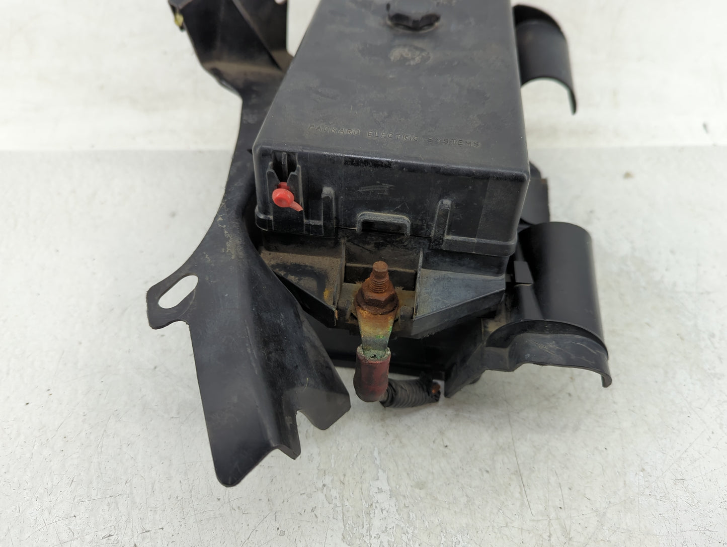 2000-2001 Chevrolet Venture Fusebox Fuse Box Panel Relay Module Fits Fits 2000 2001 OEM Used Auto Parts - Oemusedautoparts1.