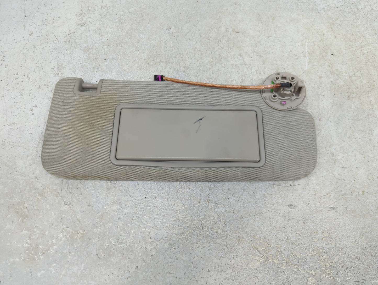 2011-2015 Chevrolet Volt Sun Visor Shade Replacement Passenger Right Mirror Fits Fits 2011 2012 2013 2014 2015 OEM Used Auto