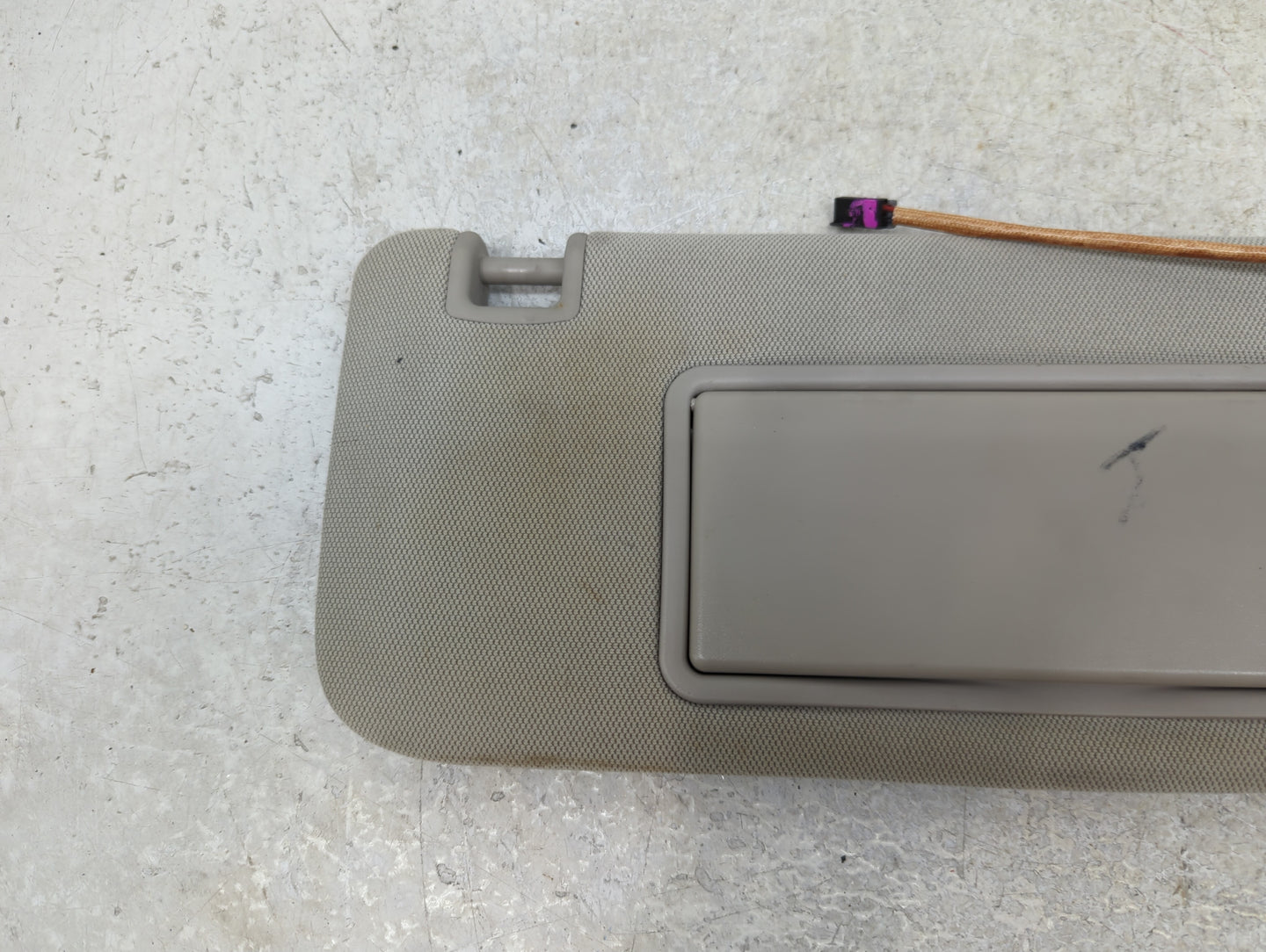 2011-2015 Chevrolet Volt Sun Visor Shade Replacement Passenger Right Mirror Fits Fits 2011 2012 2013 2014 2015 OEM Used Auto