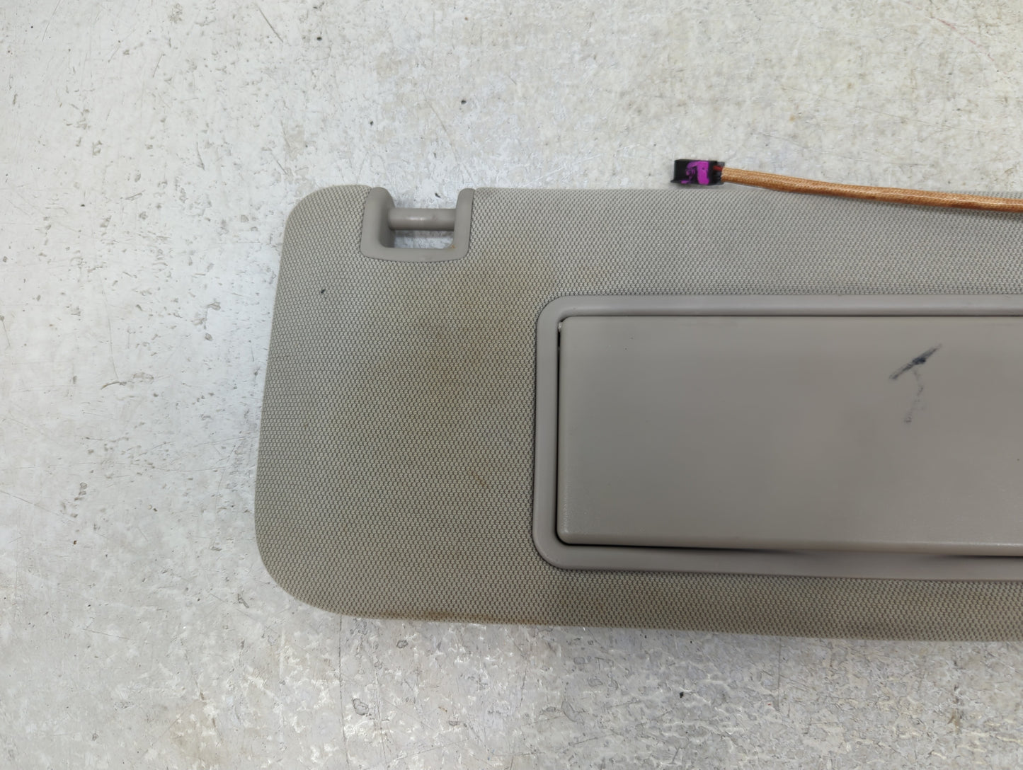 2011-2015 Chevrolet Volt Sun Visor Shade Replacement Passenger Right Mirror Fits Fits 2011 2012 2013 2014 2015 OEM Used Auto