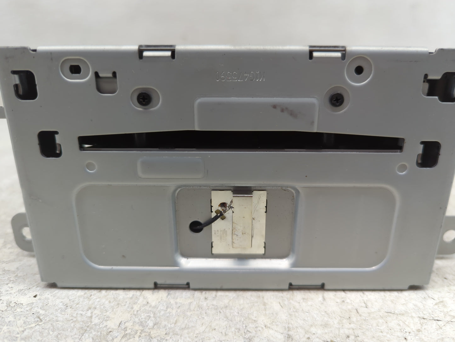 2012 Chevrolet Volt Radio AM FM Cd Player Receiver Replacement Fits OEM Used Auto Parts - Oemusedautoparts1.com