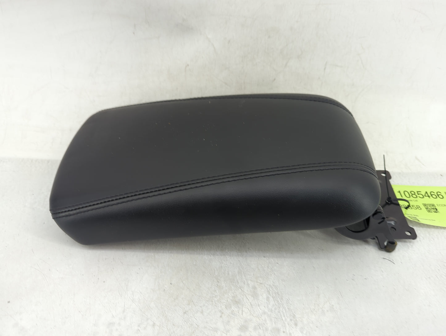 2015-2017 Chrysler 200 Center Console Armrest Cover Lid Fits Fits 2015 2016 2017 OEM Used Auto Parts - Oemusedautoparts1.com