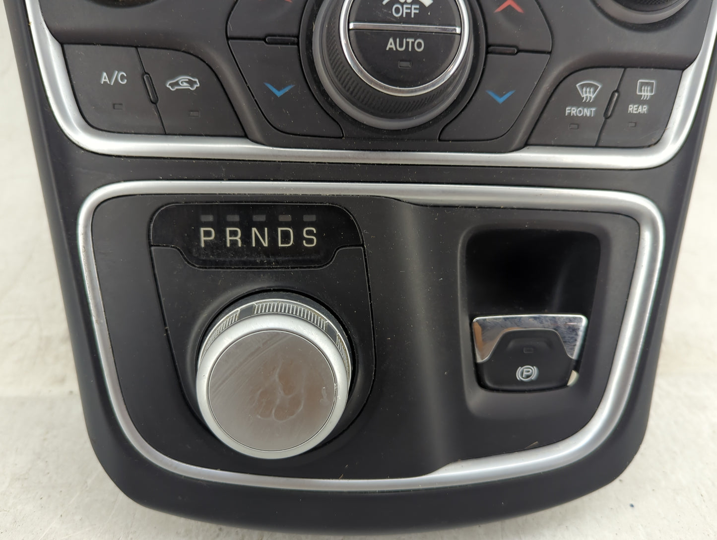 2016-2017 Chrysler 200 Climate Control Module Temperature AC/Heater Replacement Fits Fits 2016 2017 OEM Used Auto Parts - Oe