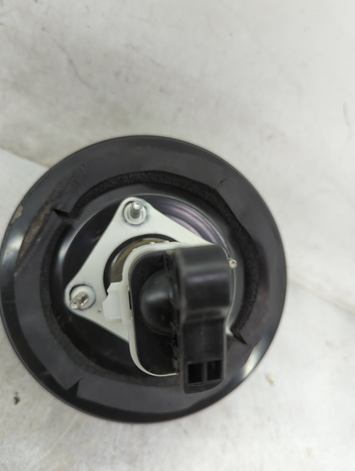 2015-2017 Chrysler 200 Power Brake Booster Oem 1229806 - Oemusedautoparts1.com