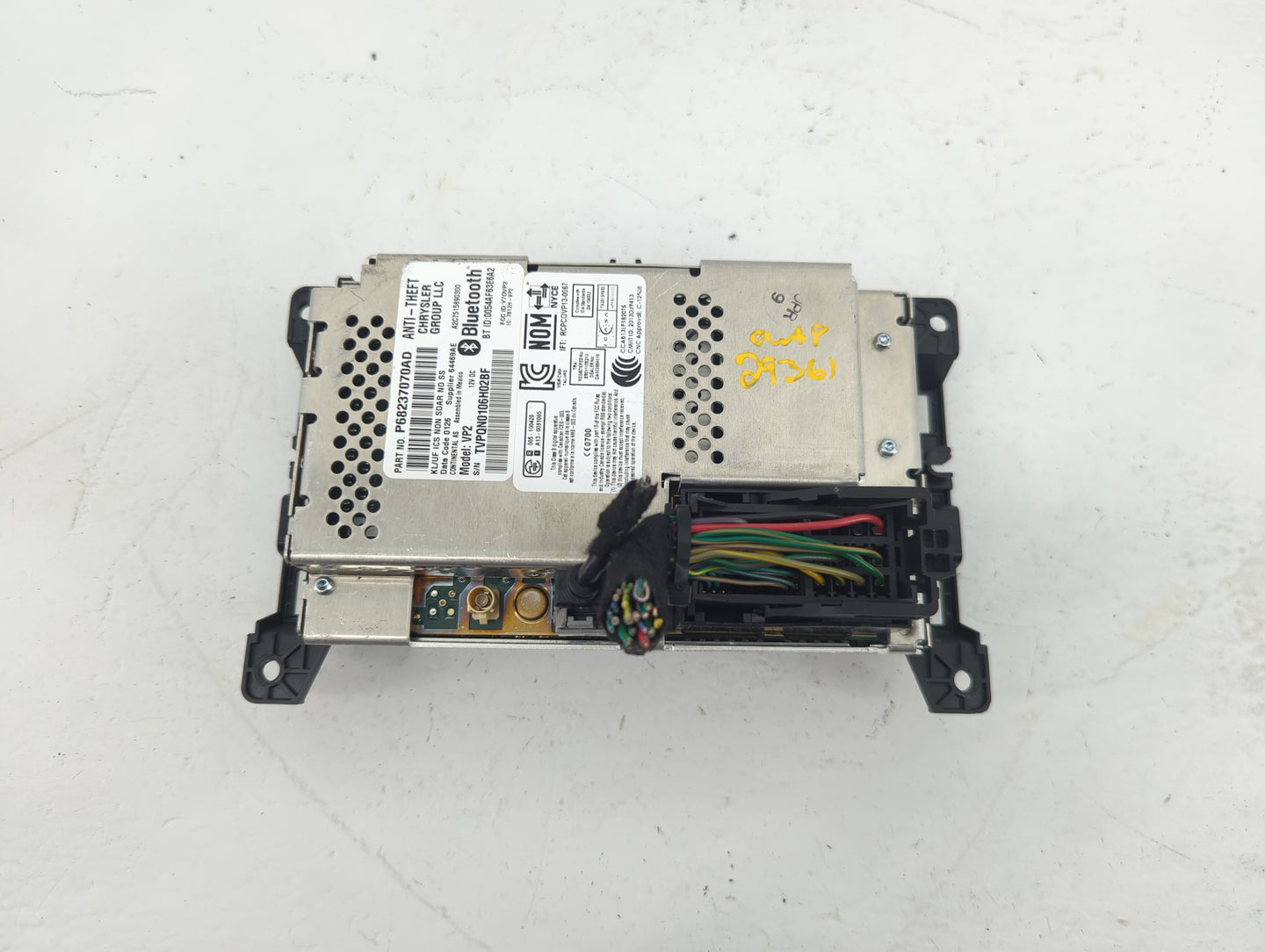 2016 Chrysler 200 Radio AM FM Cd Player Receiver Replacement Fits OEM Used Auto Parts - Oemusedautoparts1.com