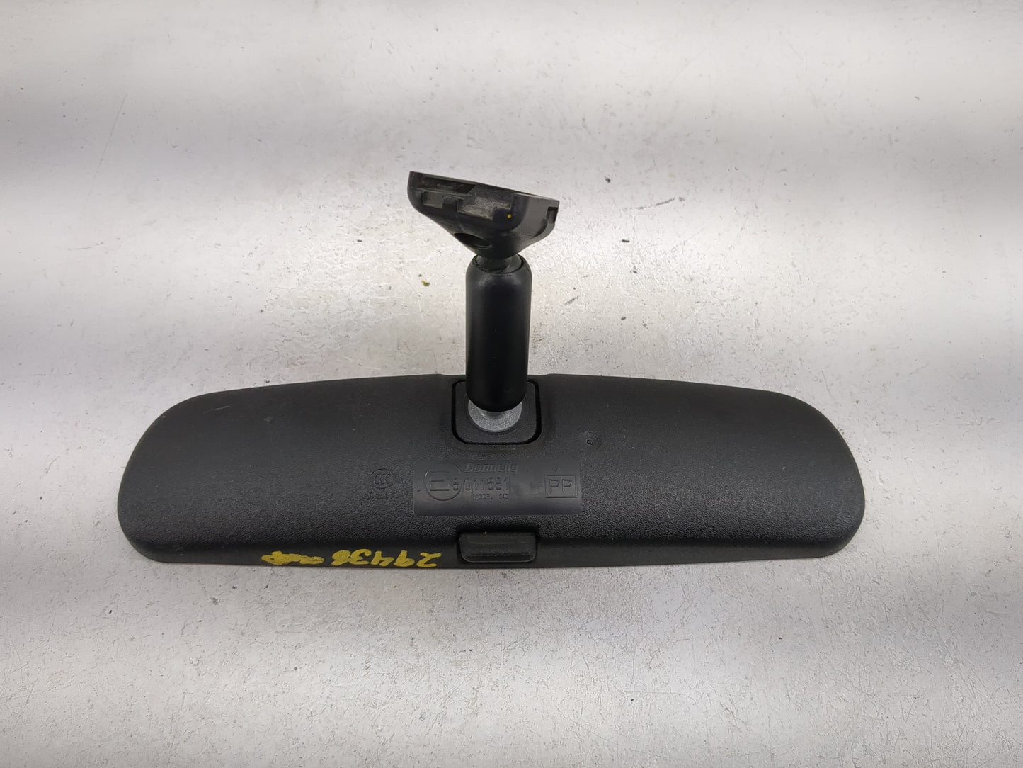 0 Chrysler 200 Interior Rear View Mirror Replacement OEM Fits OEM Used Auto Parts - Oemusedautoparts1.com