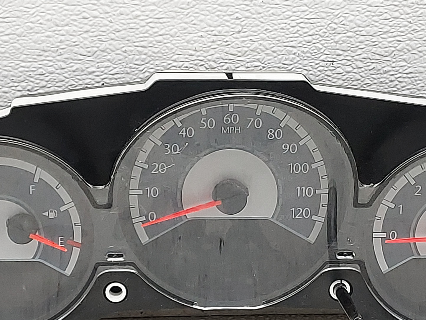 2011-2014 Chrysler 200 Instrument Cluster Speedometer Gauges Miles:139K Fits OEM Used Auto Parts - Oemusedautoparts1.com