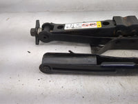 2011 Chrysler 200 Spare Scissor Car Jack 5030147 - Oemusedautoparts1.com