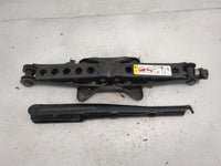 2011 Chrysler 200 Spare Scissor Car Jack 5030147 - Oemusedautoparts1.com