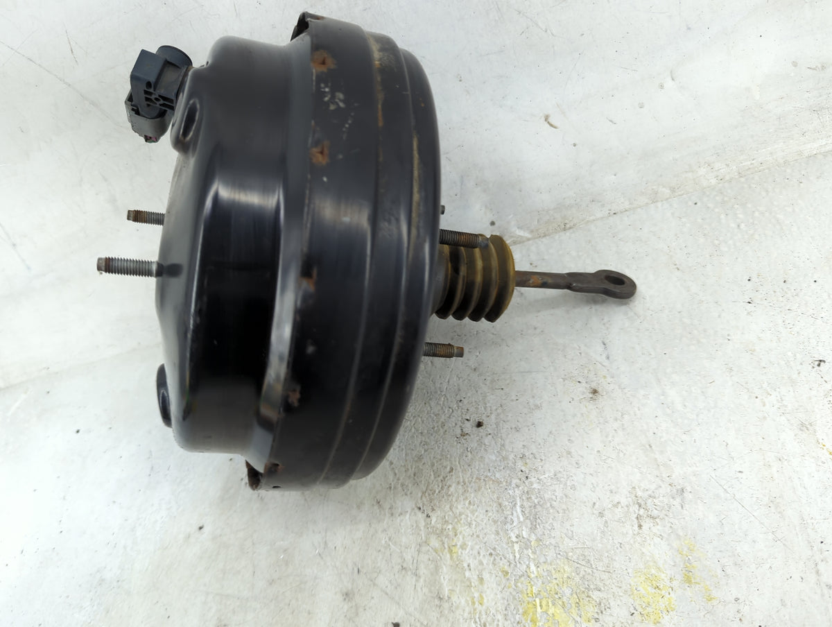 2011-2014 Chrysler 200 Power Brake Booster Oem 5030206 - Oemusedautoparts1.com