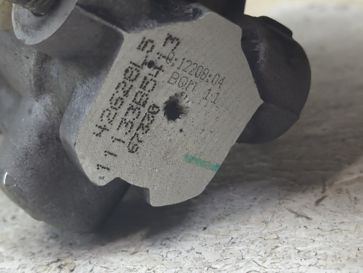 2011-2014 Chrysler 200 Brake Master Cylinder 5034009 - Oemusedautoparts1.com