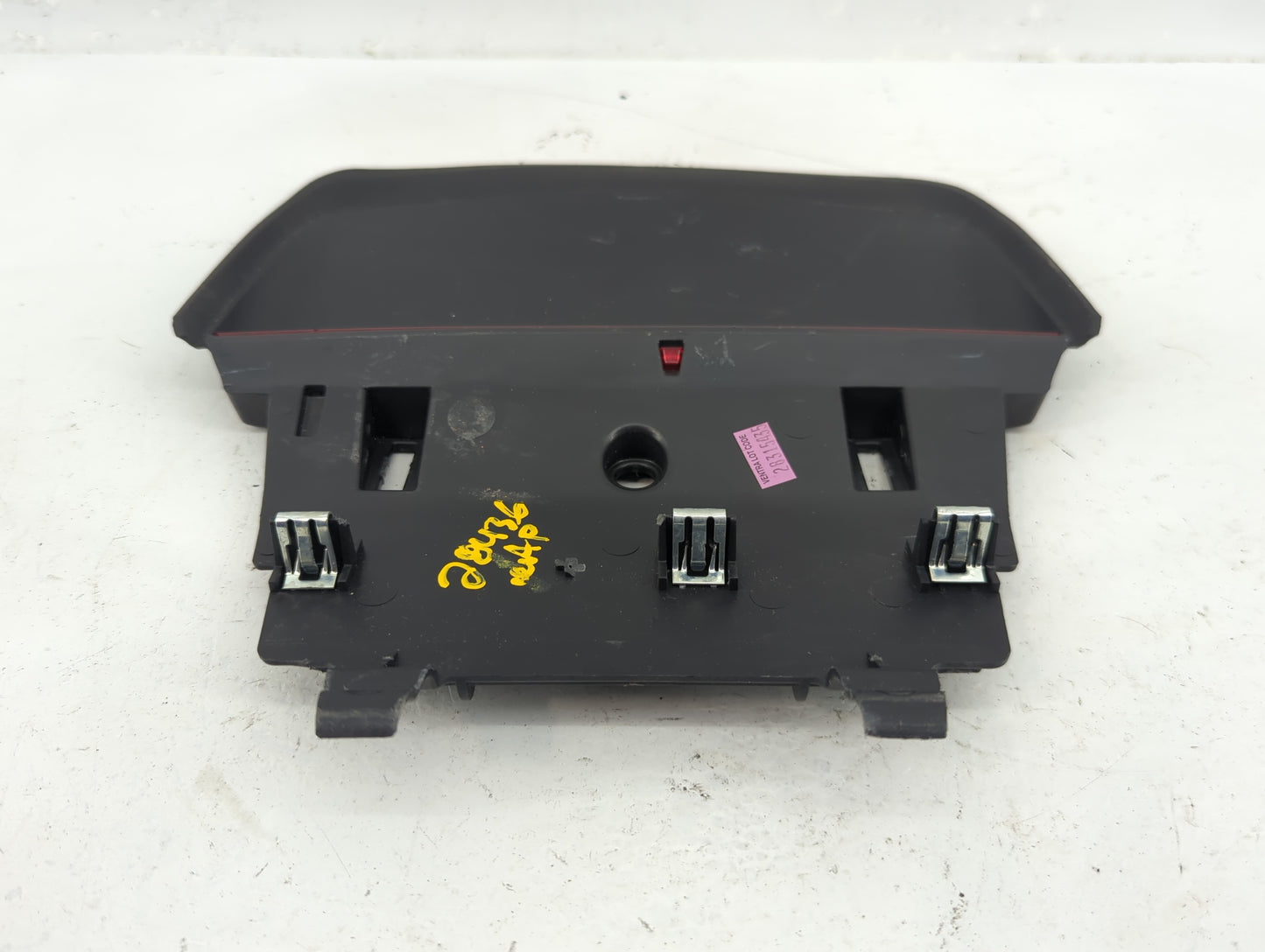 2011-2014 Chrysler 200 Rear Center Lid Brake Light Tail Light Fits Fits 2011 2012 2013 2014 OEM Used Auto Parts - Oemusedaut