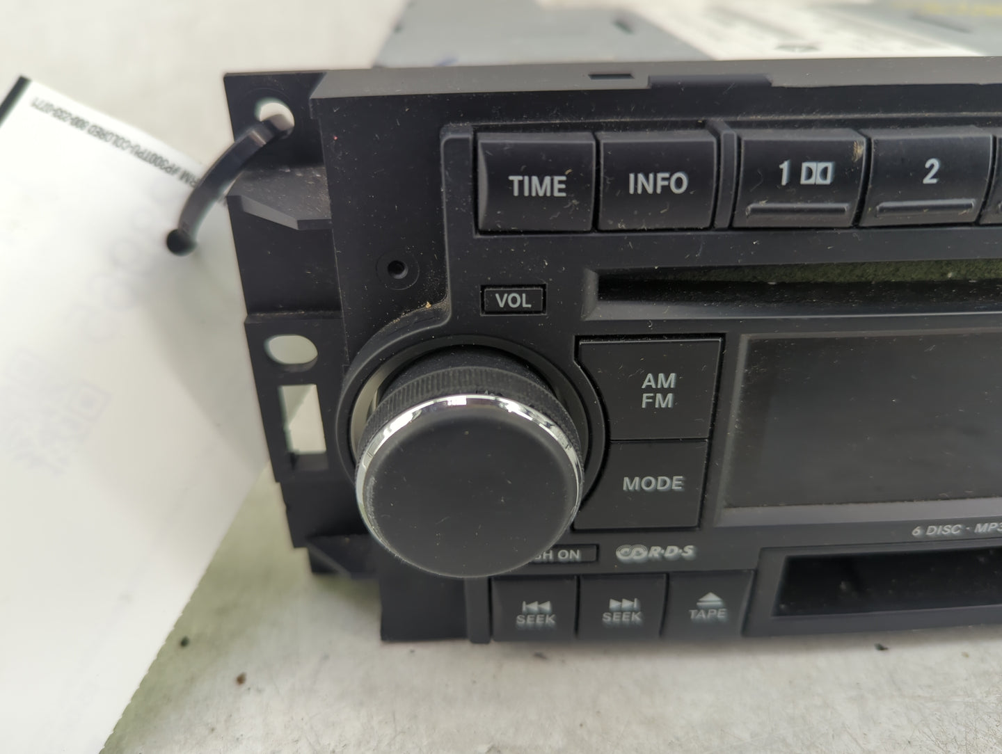 2005-2007 Chrysler 300 Radio AM FM Cd Player Receiver Replacement Fits Fits 2005 2006 2007 2008 2009 OEM Used Auto Parts - O