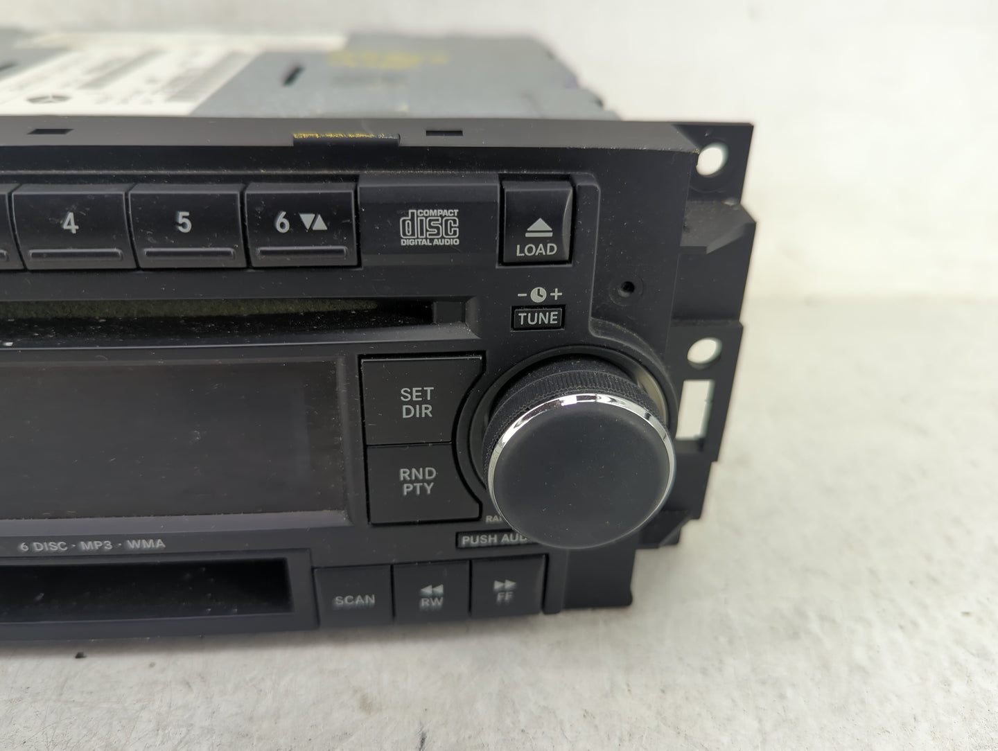 2005-2007 Chrysler 300 Radio AM FM Cd Player Receiver Replacement Fits Fits 2005 2006 2007 2008 2009 OEM Used Auto Parts - O