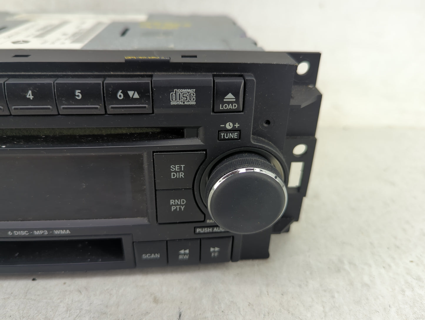 2005-2007 Chrysler 300 Radio AM FM Cd Player Receiver Replacement Fits Fits 2005 2006 2007 2008 2009 OEM Used Auto Parts - O