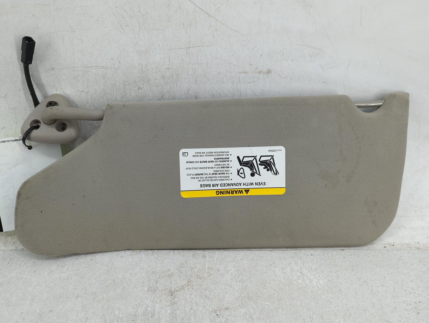2005-2007 Chrysler 300 Sun Visor Shade Replacement Passenger Right Mirror Fits Fits 2005 2006 2007 OEM Used Auto Parts - Oem