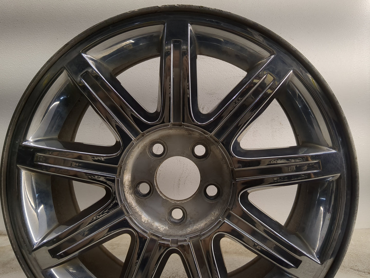 2005-2006 Chrysler 300 Oem Wheel Rim - Oemusedautoparts1.com