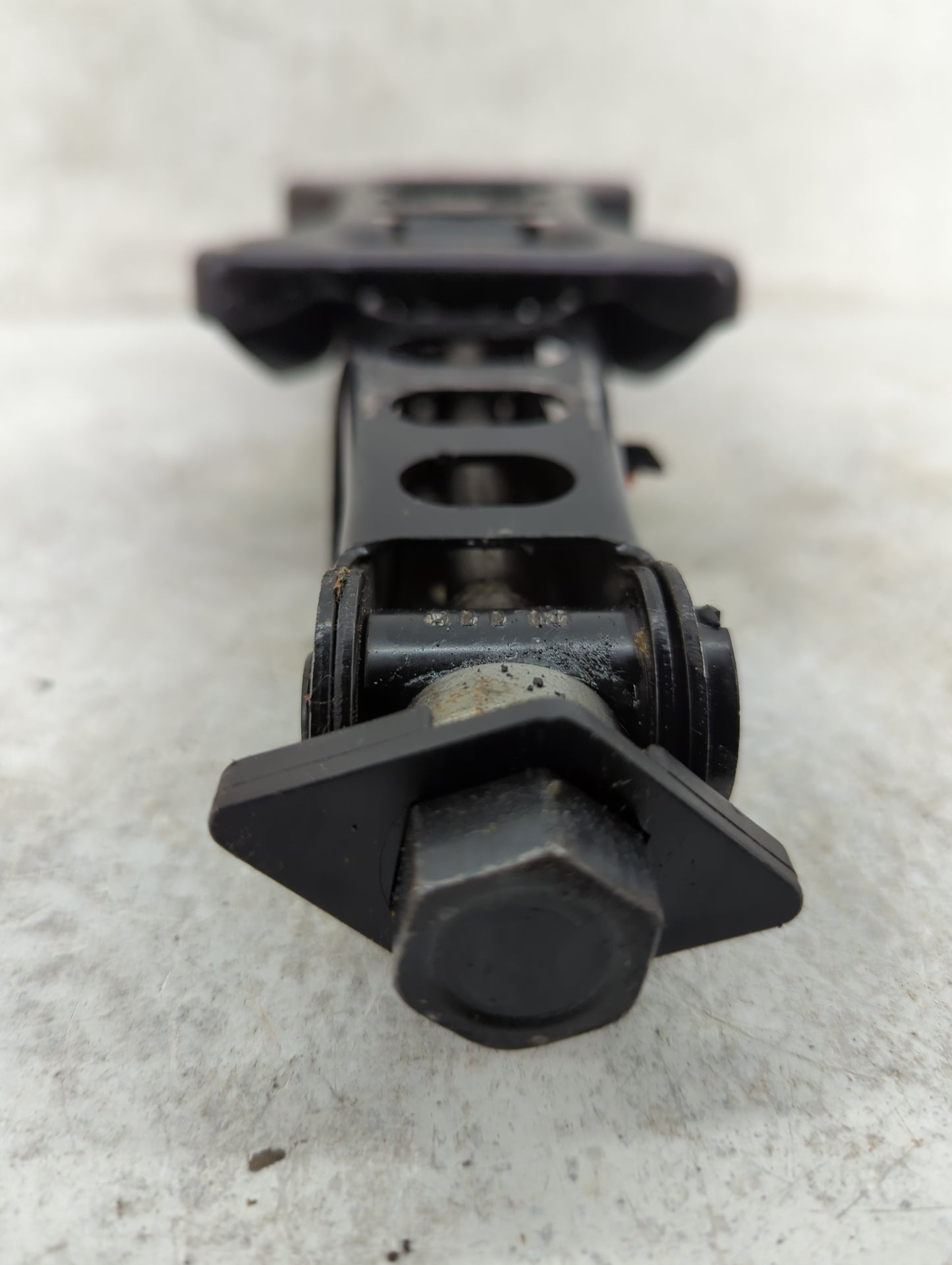 2006 Chrysler 300 Spare Scissor Car Jack - Oemusedautoparts1.com