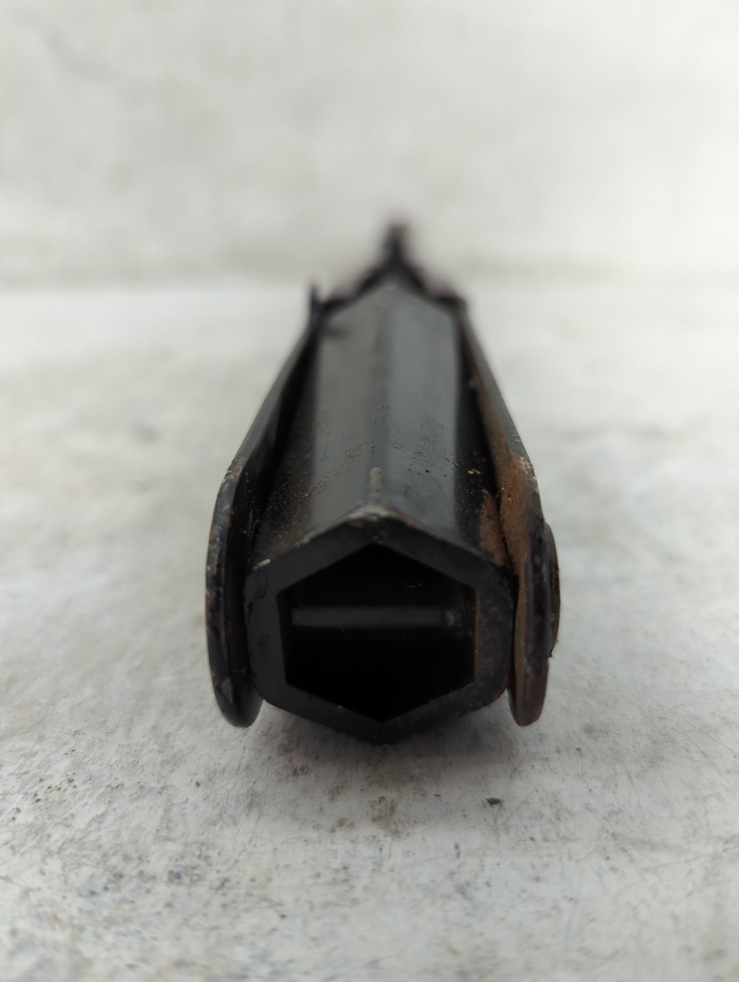 2006 Chrysler 300 Spare Scissor Car Jack - Oemusedautoparts1.com