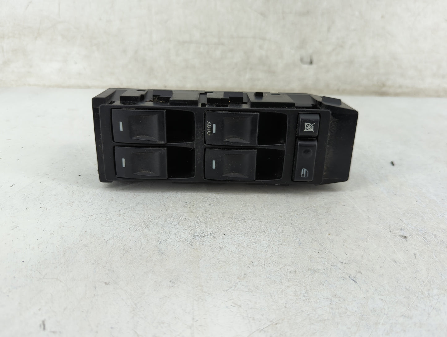2006 Chrysler 300 Master Power Window Switch Replacement Driver Side Left Fits OEM Used Auto Parts - Oemusedautoparts1.com