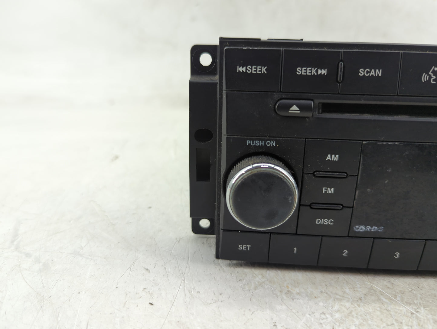 2008-2010 Chrysler 300 Radio AM FM Cd Player Receiver Replacement Fits Fits 2008 2009 2010 OEM Used Auto Parts - Oemusedauto