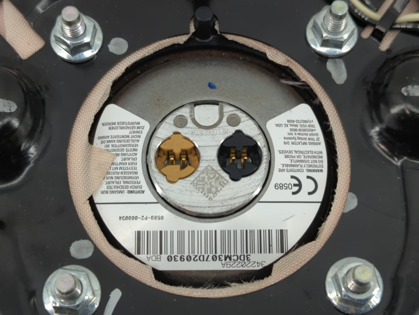 2005-2005 Chrysler 300 Air Bag Driver Left Steering Wheel Mounted - Oemusedautoparts1.com