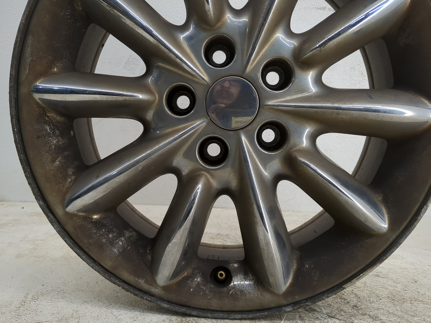 2003-2004 Chrysler 300m Oem Wheel Rim 1191786 - Oemusedautoparts1.com