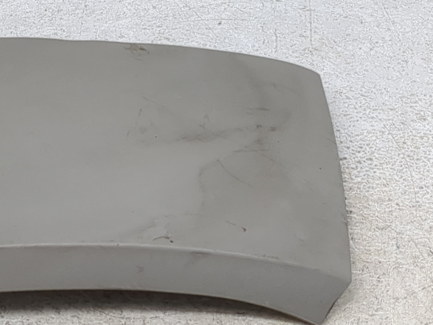2005-2008 Chrysler Pacifica Center Console Armrest Cover Lid Fits Fits 2005 2006 2007 2008 OEM Used Auto Parts - Oemusedauto