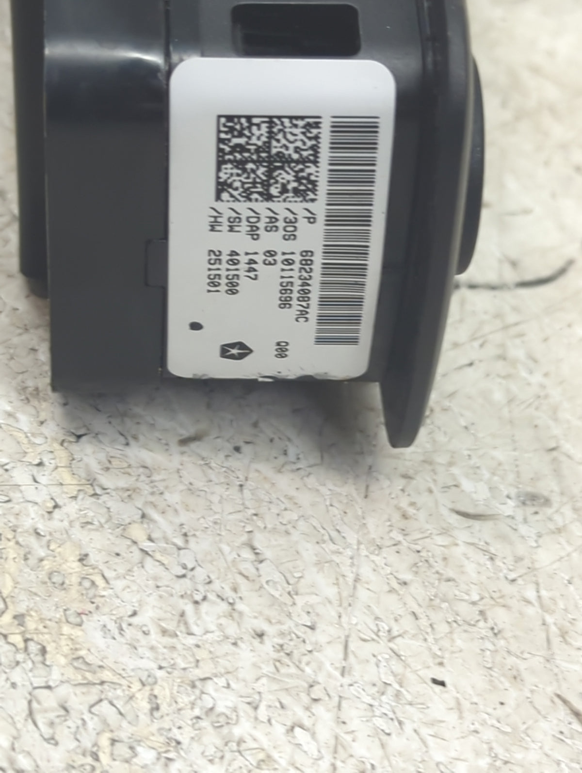 2017-2022 Chrysler Pacifica Master Power Window Switch Replacement Driver Side Left Fits Fits 2017 2018 2019 2020 2021 2022 