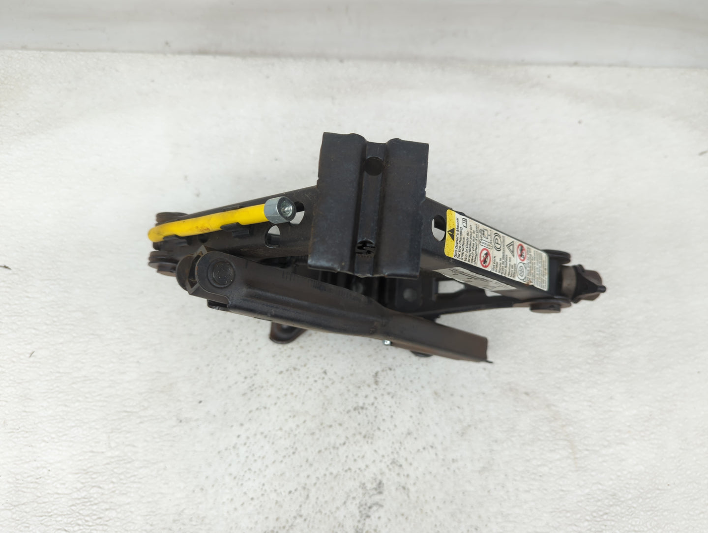 2007 Chrysler Pt Cruiser Spare Scissor Car Jack - Oemusedautoparts1.com
