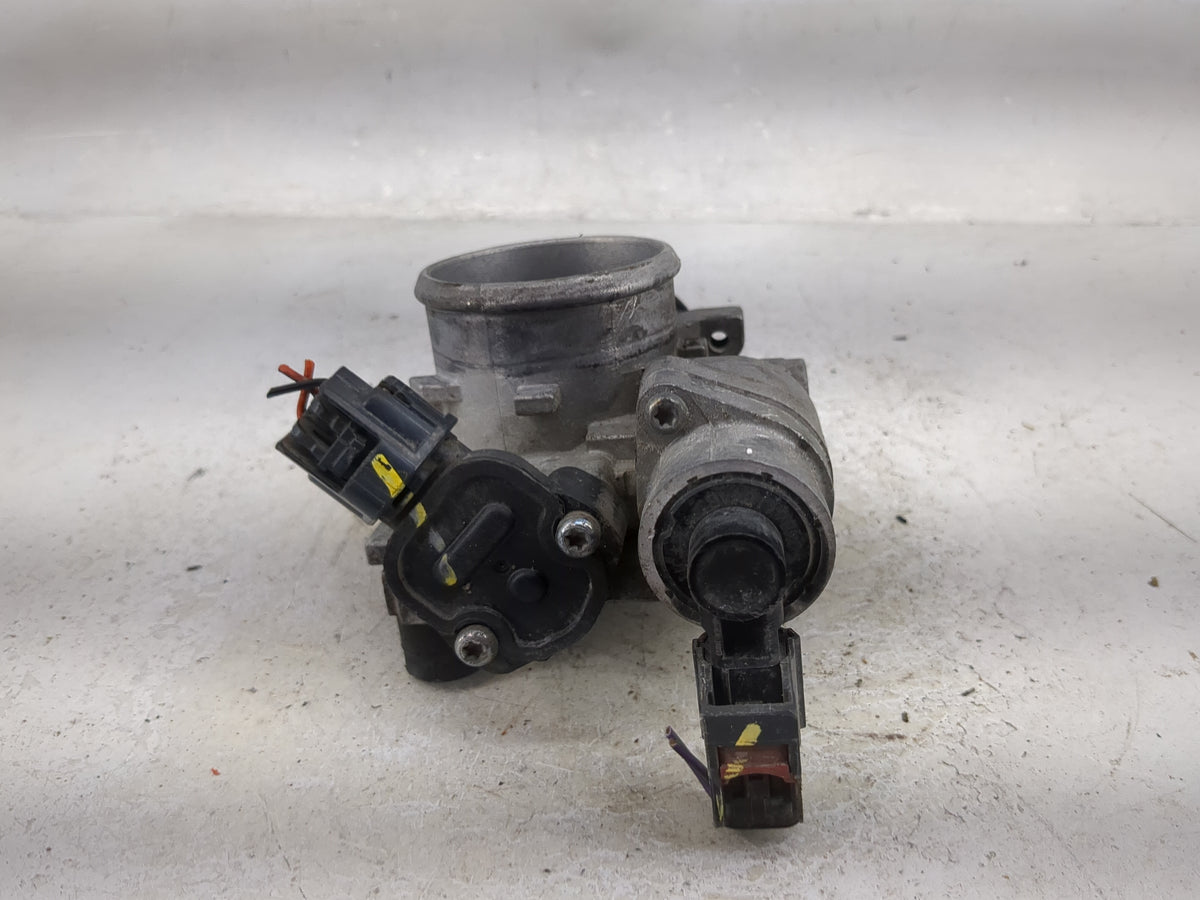 2004-2010 Chrysler Pt Cruiser Throttle Body Fits Fits 2004 2005 2006 2007 2008 2009 2010 OEM Used Auto Parts - Oemusedautopa