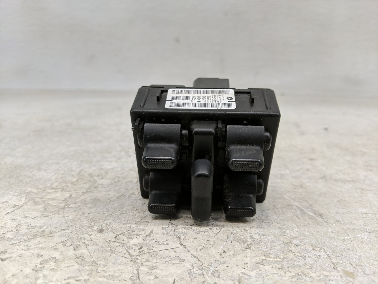 2001-2010 Chrysler Pt Cruiser Master Power Window Switch Replacement Driver Side Left Fits OEM Used Auto Parts - Oemusedauto
