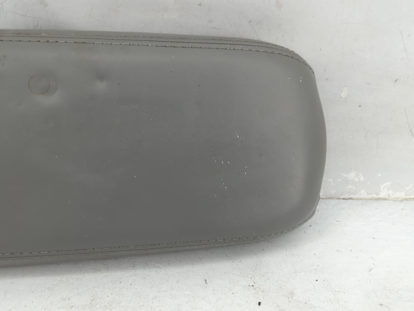 2008-2010 Chrysler Sebring Center Console Armrest Cover Lid Fits Fits 2008 2009 2010 OEM Used Auto Parts - Oemusedautoparts1