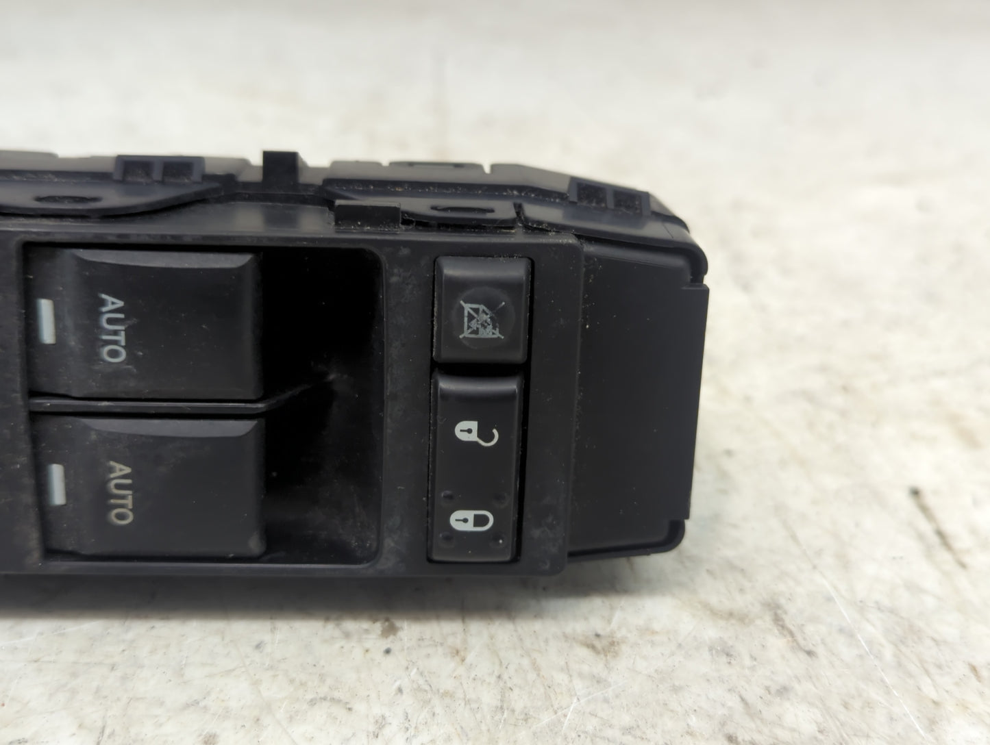 2008-2010 Chrysler Sebring Master Power Window Switch Replacement Driver Side Left Fits Fits 2008 2009 2010 OEM Used Auto Pa