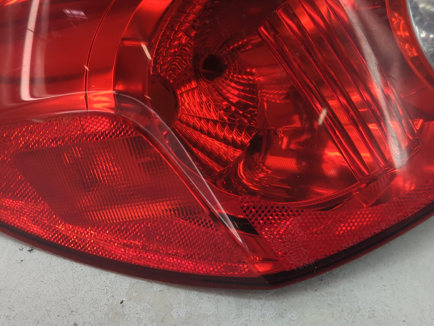 2008 Chrysler Sebring Tail Light Assembly Driver Left OEM Fits OEM Used Auto Parts - Oemusedautoparts1.com