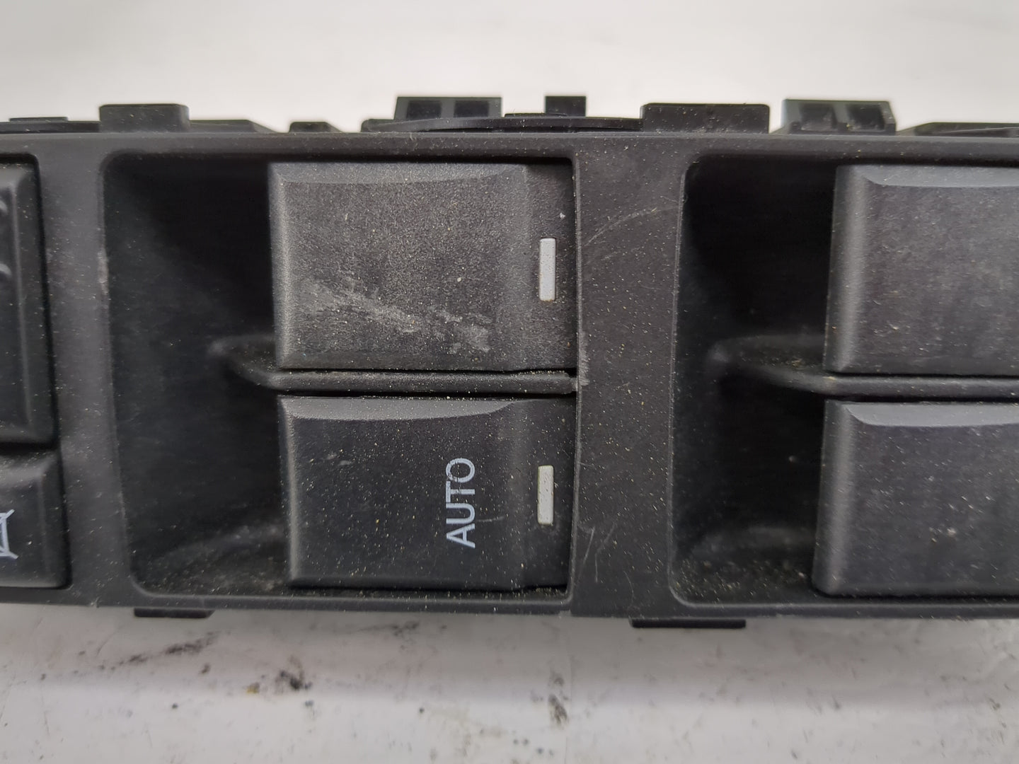 2007-2010 Chrysler Sebring Master Power Window Switch Replacement Driver Side Left Fits OEM Used Auto Parts - Oemusedautopar
