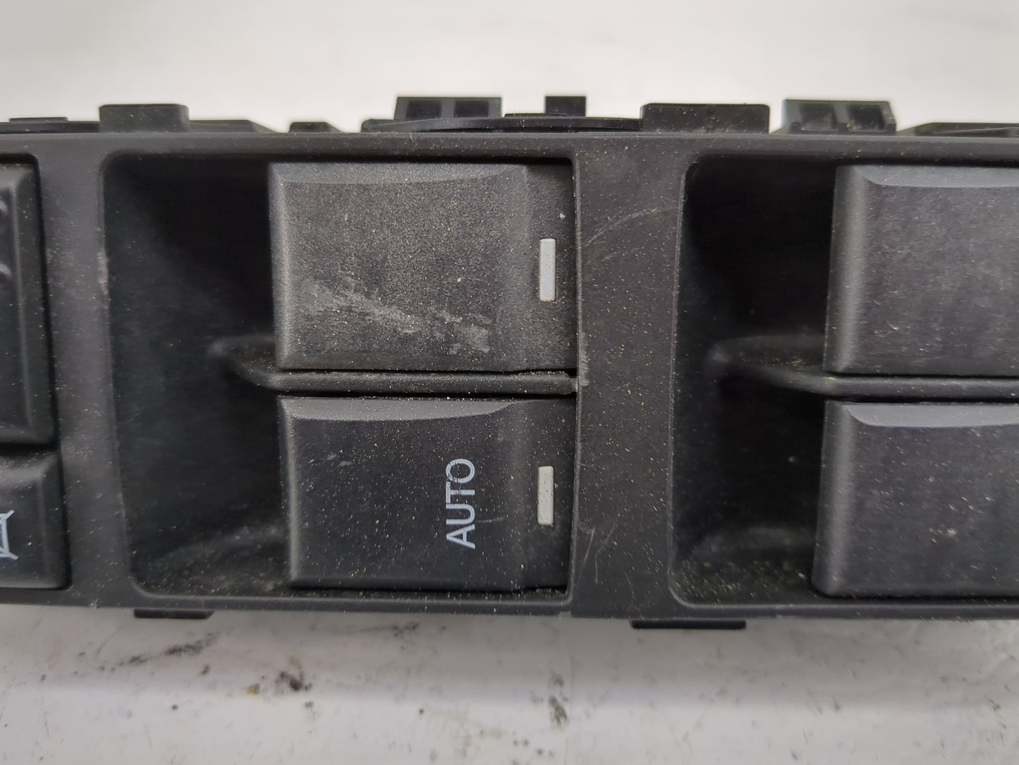 2007-2010 Chrysler Sebring Master Power Window Switch Replacement Driver Side Left Fits OEM Used Auto Parts - Oemusedautopar